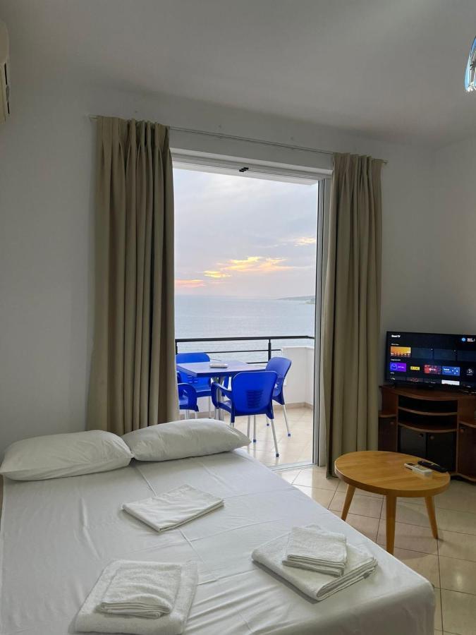 Seaview Studio Sarandë エクステリア 写真